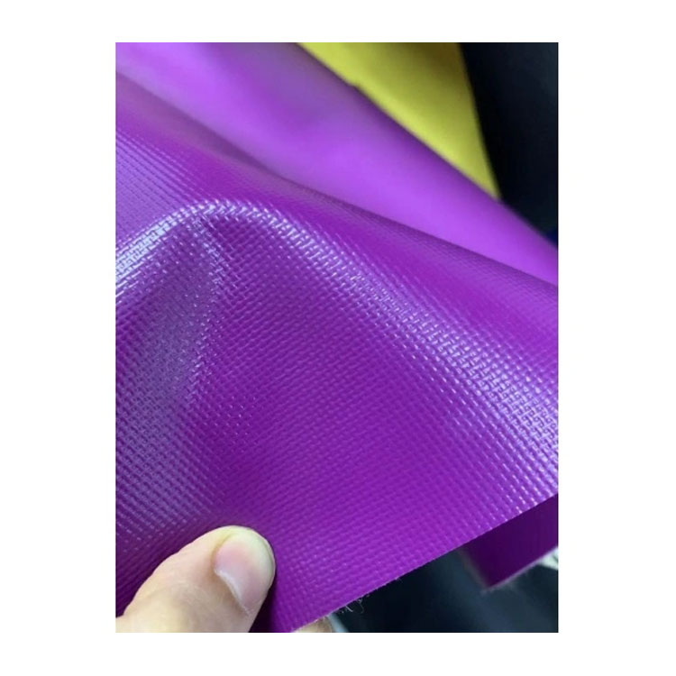 PVC Tarpaulin nədir və onun üstünlükləri nələrdir?